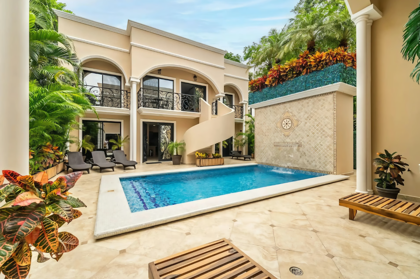 Luxury Playacar Villa by the beach