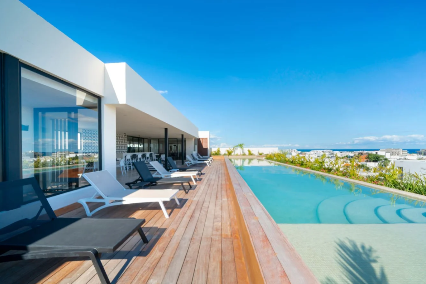 Luxury Studio | Gym, Co-Work, Rooftop Pool