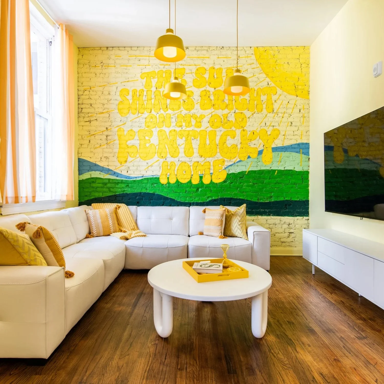 Hollyhock Suite | 513