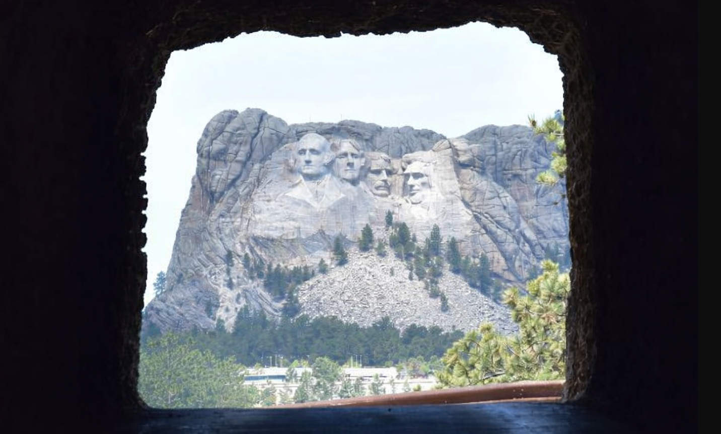 Black Hills Sightseeing