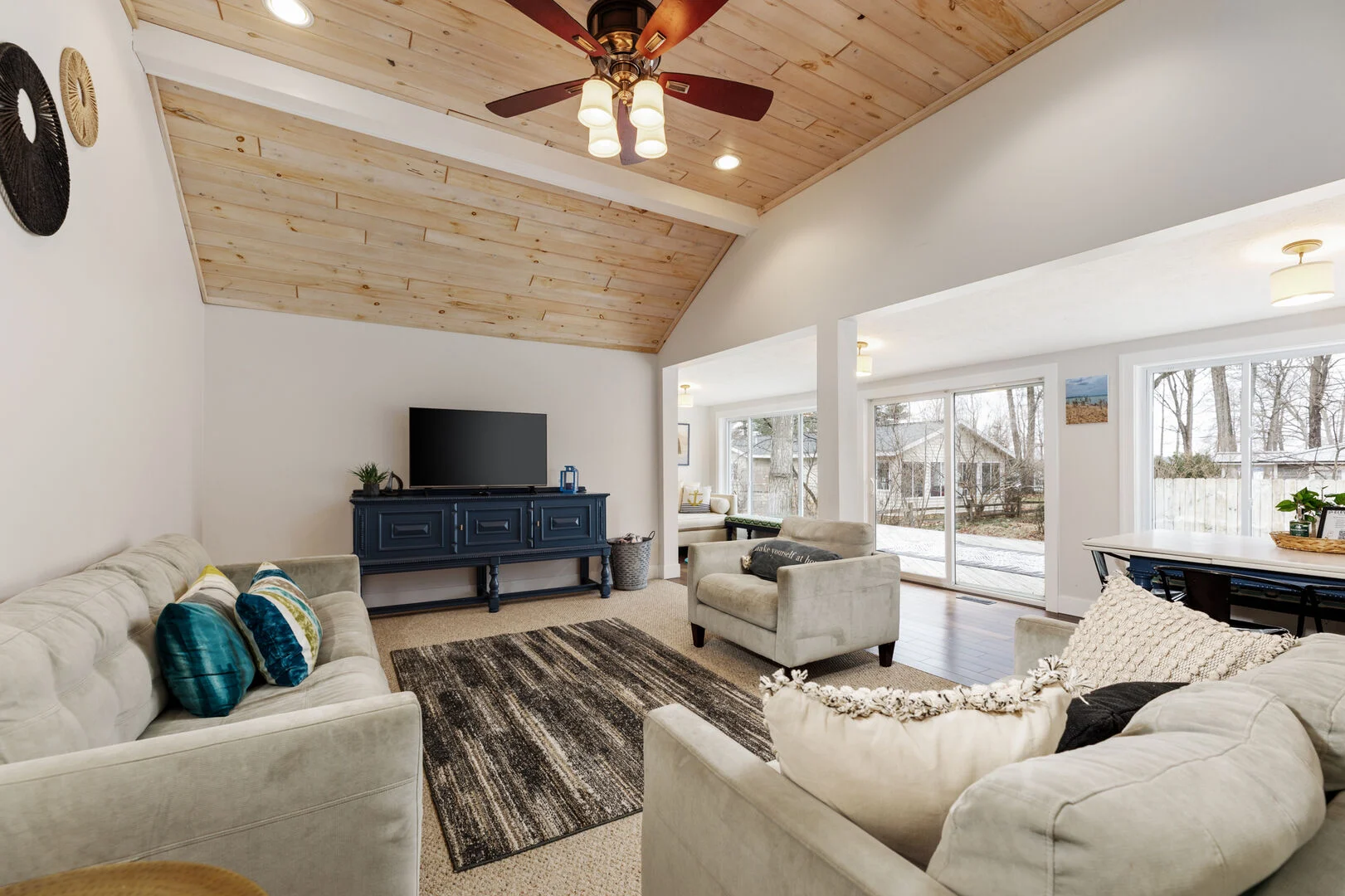 Book Your Vacation Rentals in Traverse City Today