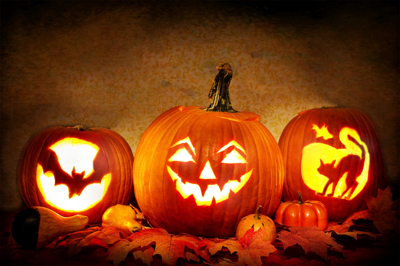 Best Places to Trick-or-Treat in Traverse City