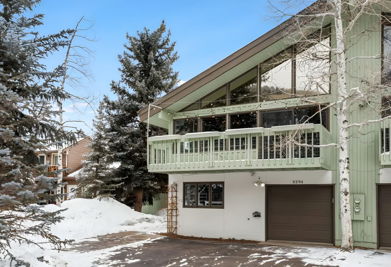 Ideally Located - Fantastic A Frame in EagleVail!