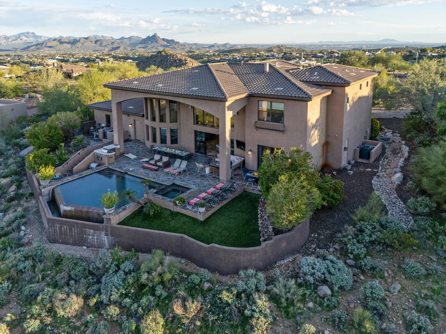 Arizona Vacation Rental Property Management | AVHR